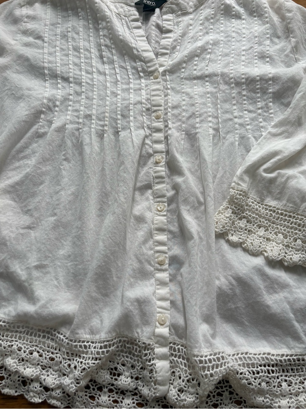 intro. White Crochet-Trim Button-Front Peasant Blouse - Picture 4 of 5